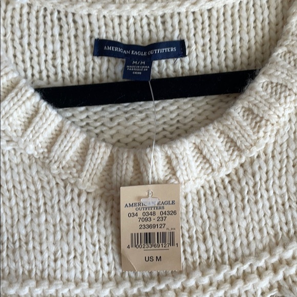 American Eagle long soft sweater never worn - Picture 2 of 5